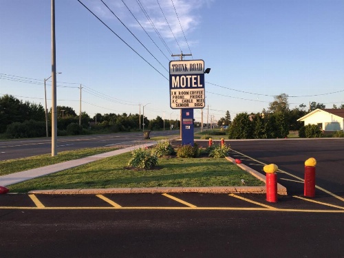 Trunk Road Motel image 42