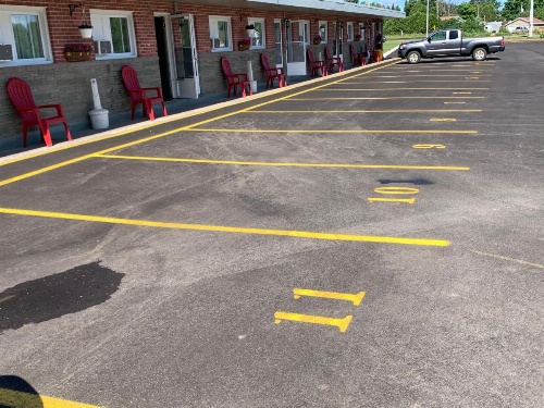 Trunk Road Motel image 7